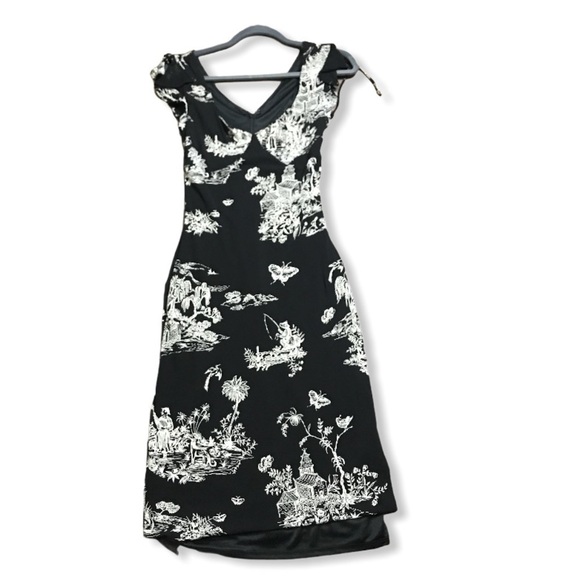 Guess Collection Dresses & Skirts - Guess Collection Mural Dress